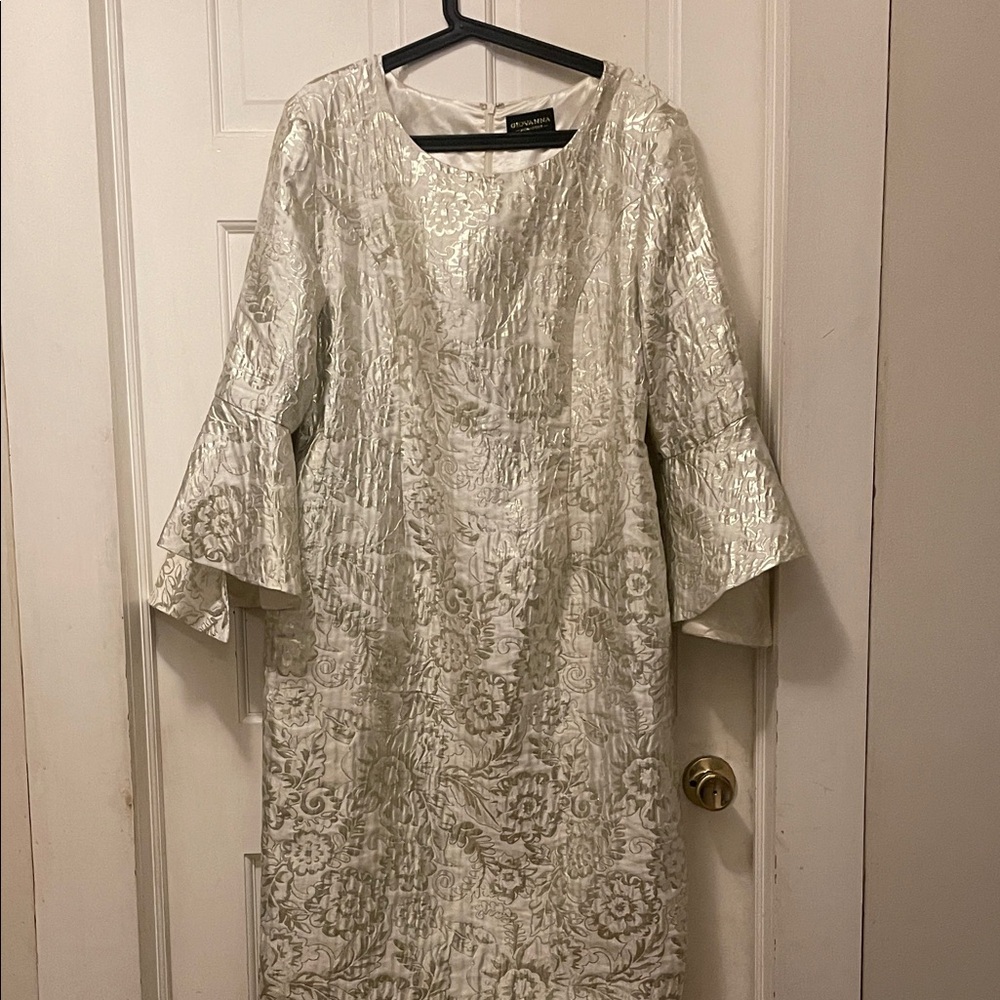 Adrianna Papell Silver Floral Brocade Bell Sleeve Dress